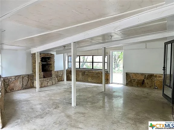 Building Photo - 2905 Taft St