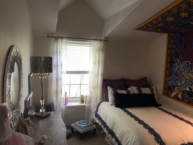 Building Photo - 1 Seven Kings Pl