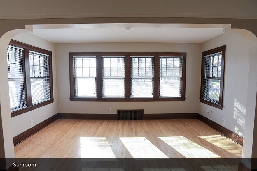 Building Photo - 2414 N 67th St
