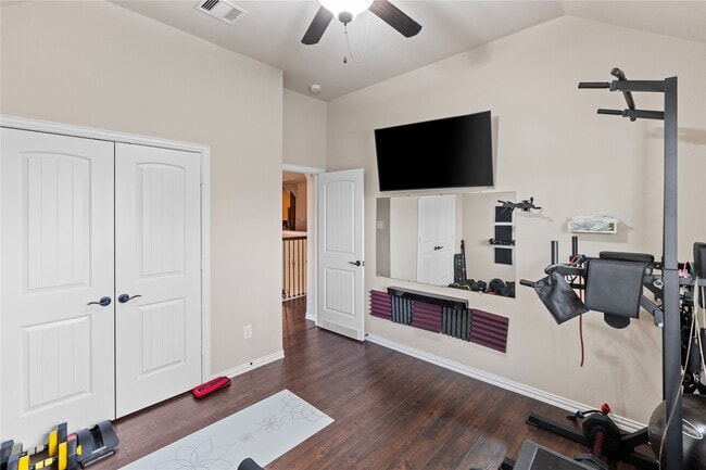 Building Photo - 18002 Heartsong Dr