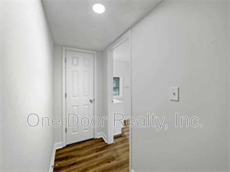 Building Photo - 165 Magruder Ave