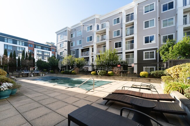 Building Photo - 1525 NW 57th St