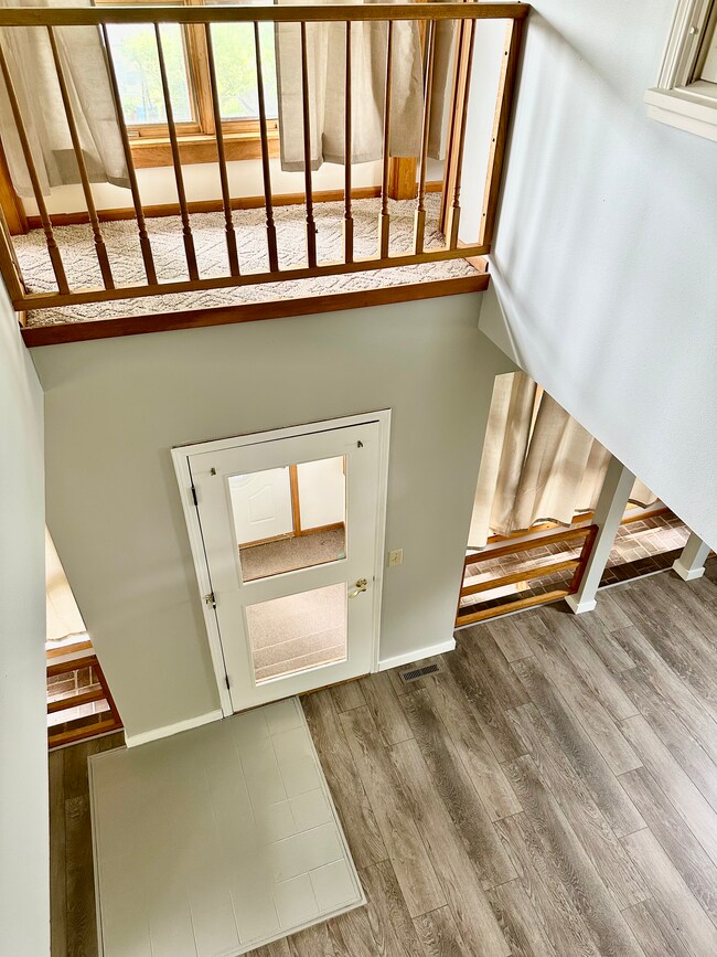 Building Photo - 2505 Dahle St