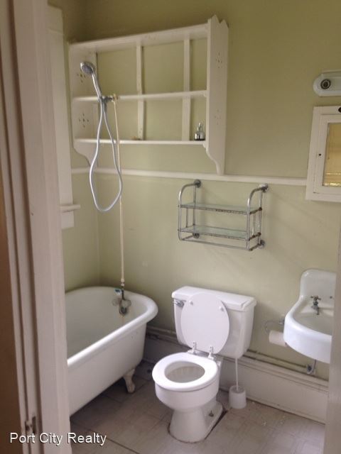 Building Photo - 1 br, 1 bath House - 2432 Creswell Unit 4