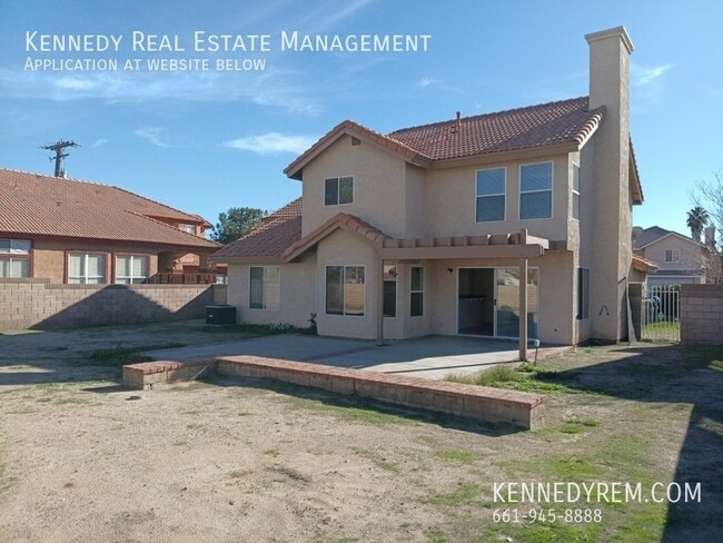 Building Photo - 1843 E Mesa Dr