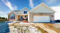 Building Photo - Stunning 4-Bedroom, 3.5-Bath Home with Ove...