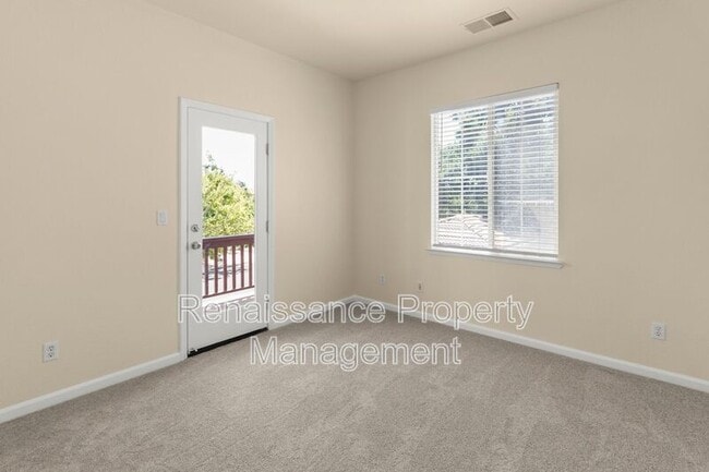 Building Photo - 785 Ellerbrook St