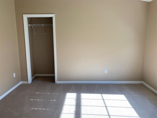 Building Photo - 5445 Shagbark Ct
