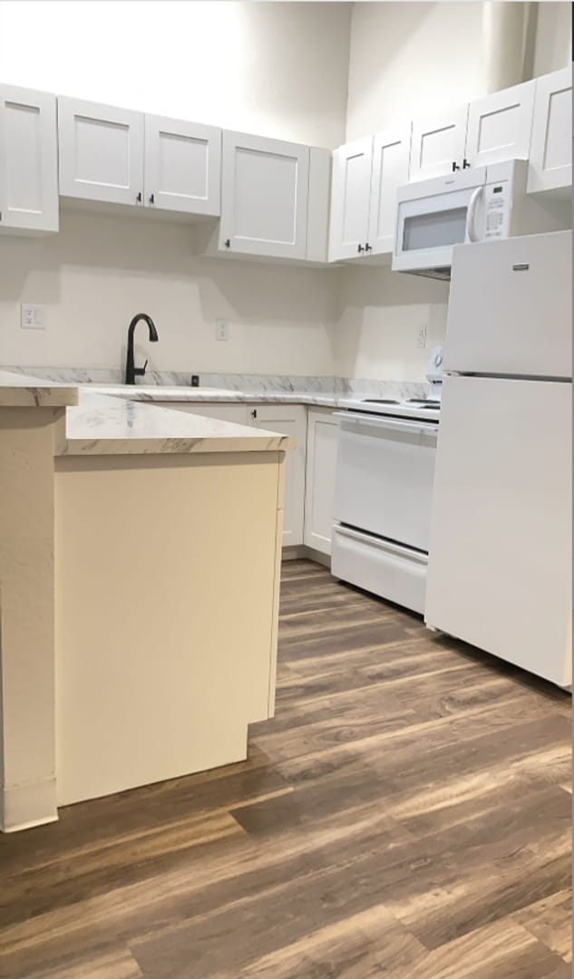 Interior Photo - Lassen Villa Apartments