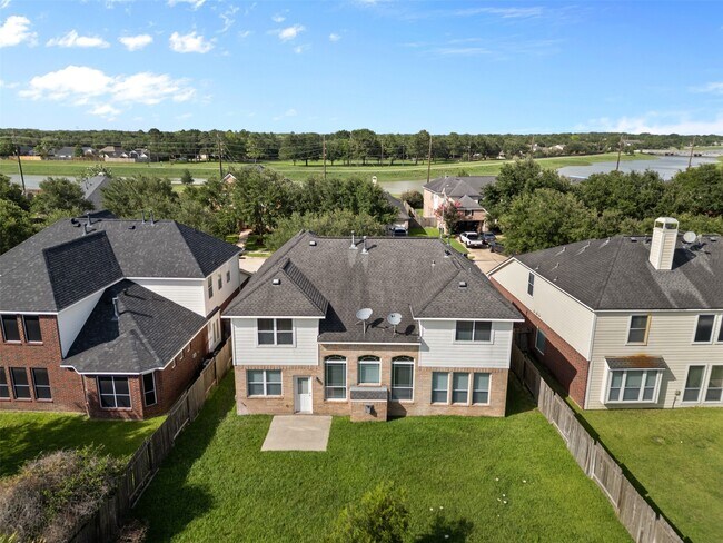 Building Photo - 6007 Marble Hollow Ln