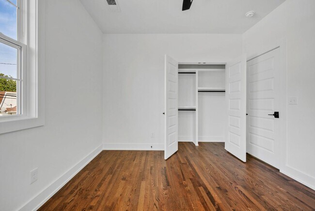 Building Photo - New Build in Old Hickory!