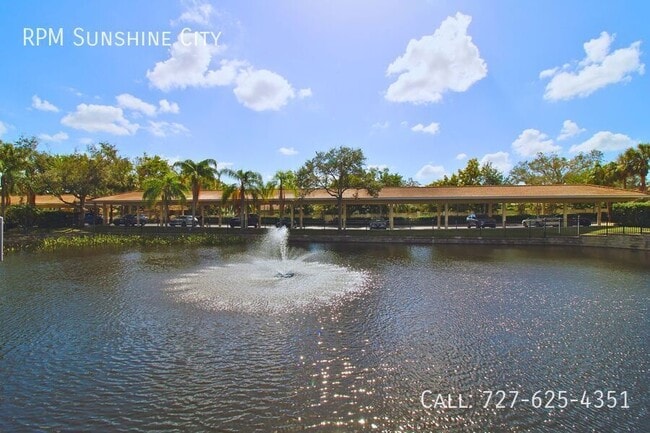 Building Photo - 7905 Seminole Blvd