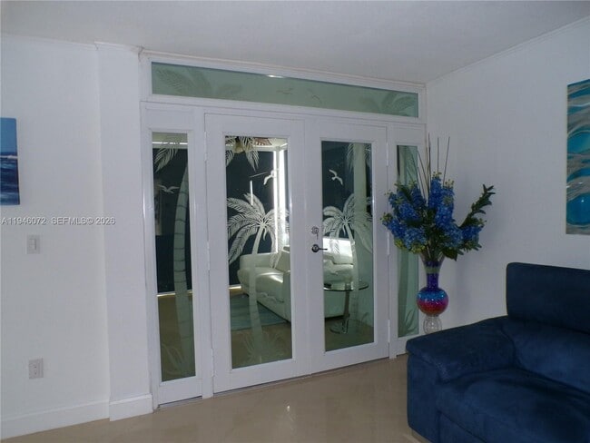 Building Photo - 6450 Collins Ave