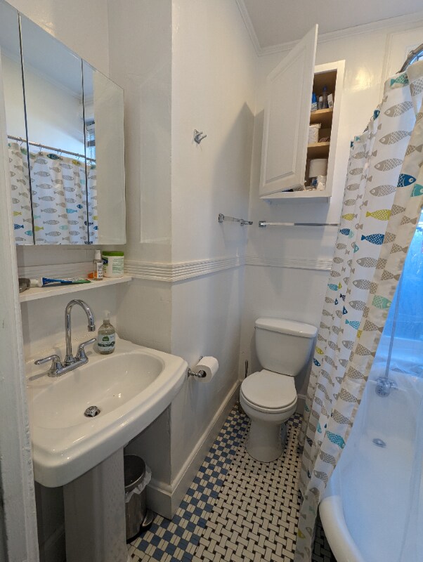 Building Photo - 544 Madison Ave