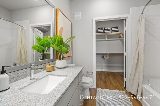 Building Photo - Get up to 8 Weeks Free + $1,000 GC in Katy!