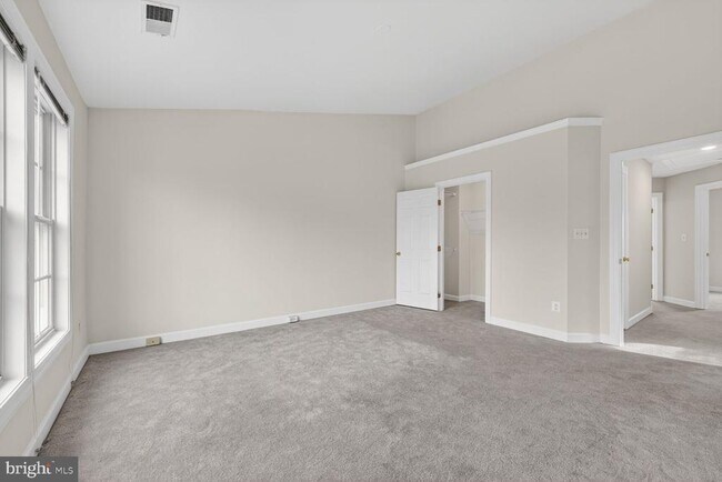 Building Photo - 6652 Debra Lu Way