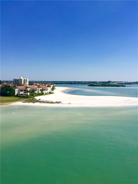 Building Photo - 851 Bayway Blvd