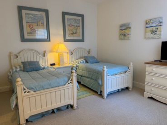 Building Photo - 9142 Cherry Oaks Ln