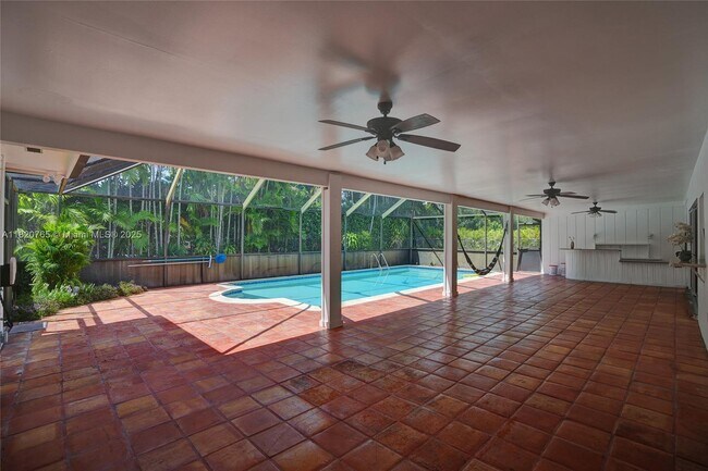 Building Photo - 7360 SW 120th St