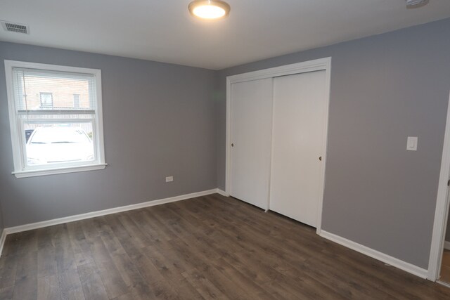 Building Photo - 2654 W Touhy Ave
