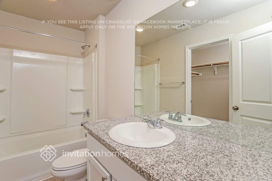Building Photo - 4148 Waterfall Cv