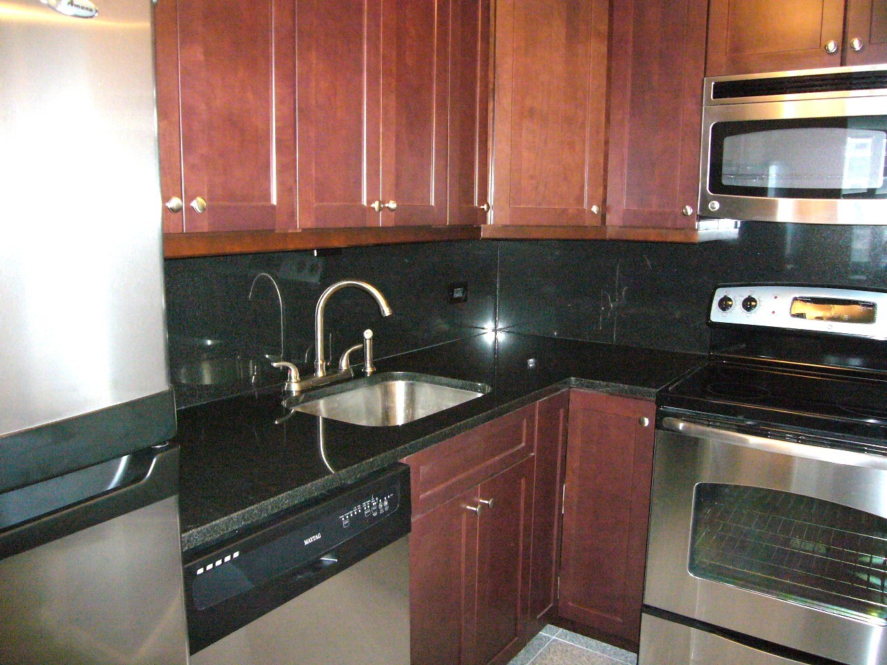 Building Photo - 4250 N Marine Dr