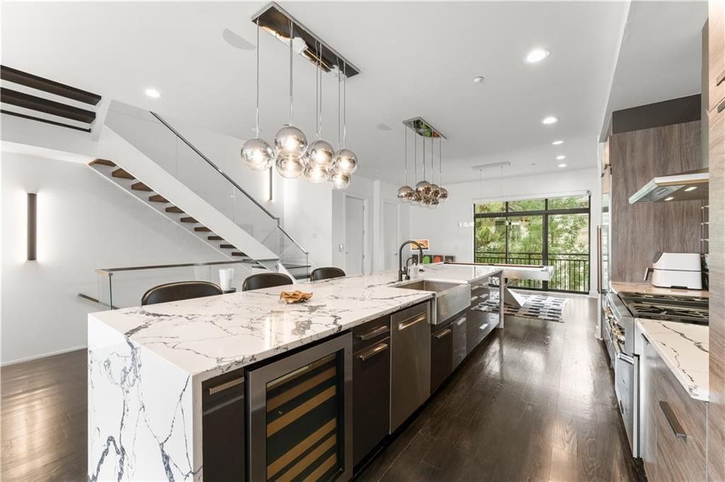 Building Photo - 906 Lenox Blvd