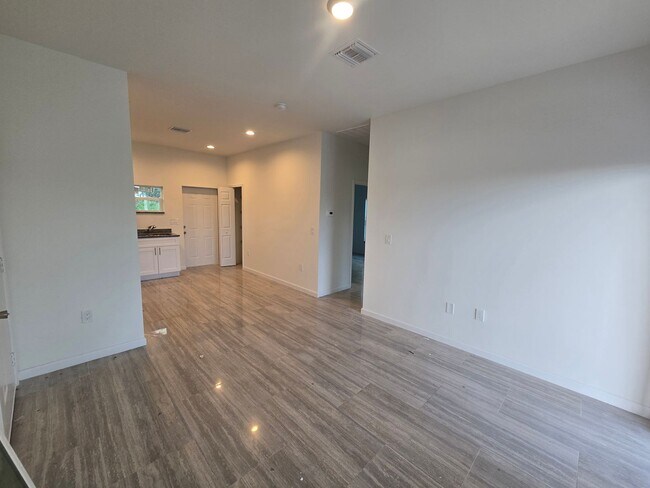 Building Photo - Brand New 2/2/1- Great SW Lehigh Acres Loc...