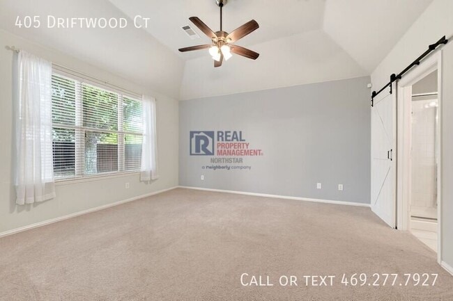 Building Photo - 405 Driftwood Ct