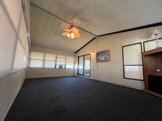 Building Photo - 6246 Treasure Valley Cir