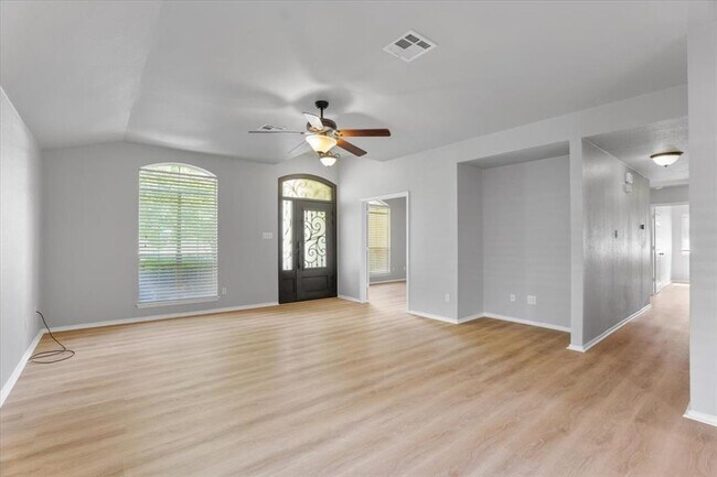 Building Photo - 2539 Pearson Way