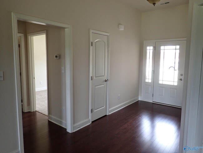 Building Photo - 29635 Laura Ridge Dr NW
