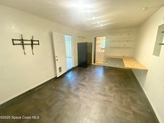 Building Photo - 784 Alcazar Ave