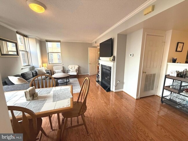 Building Photo - 3830 9th St N