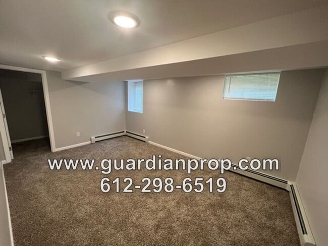 Building Photo - House Available August 1, Updated Kitchen ...