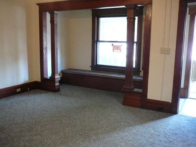 Primary Photo - 453 W 8th St