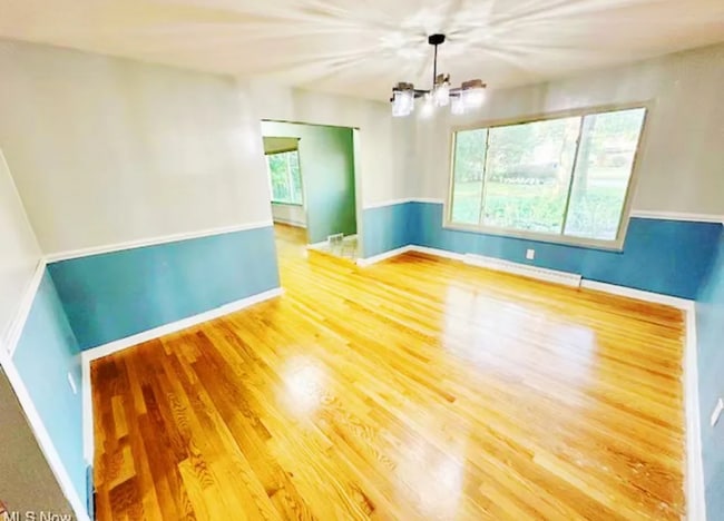 Building Photo - 2947 Chamberlain Rd