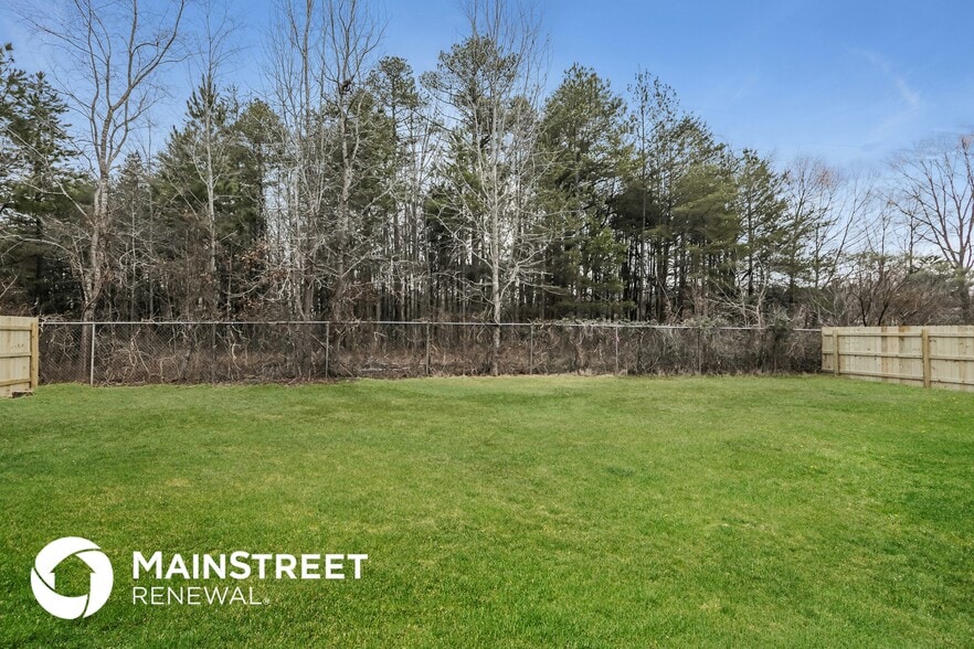 Building Photo - 2927 Faircroft Way