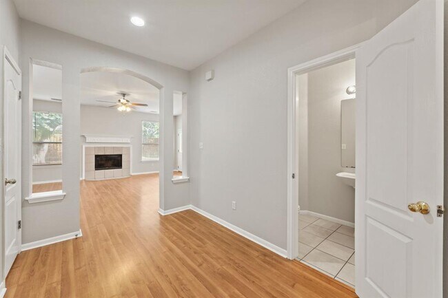 Building Photo - 15812 Opal Fire Dr