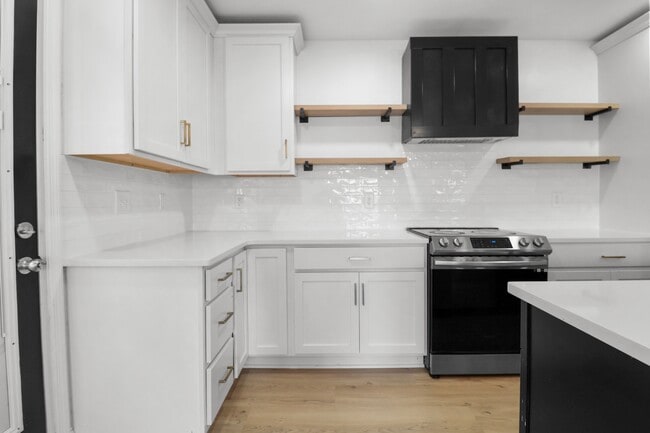 Building Photo - 106 Stacker Dr