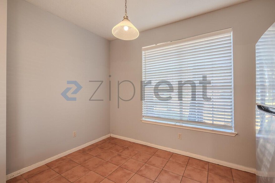 Building Photo - 16023 Gladebrook Glen Ln