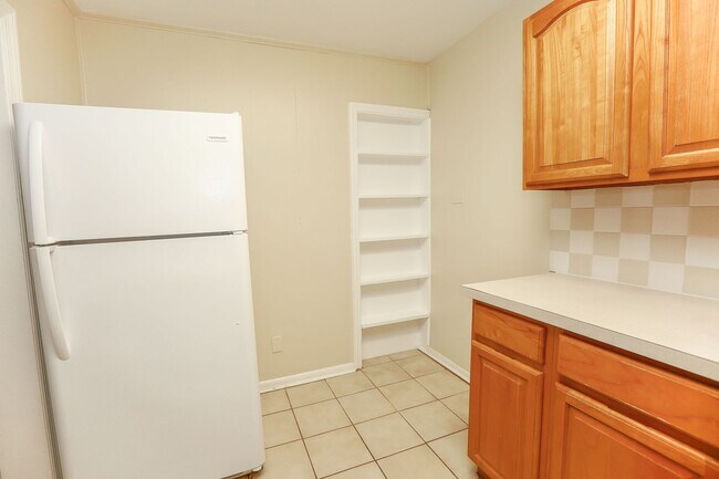 Building Photo - 1465 Kempsville Rd