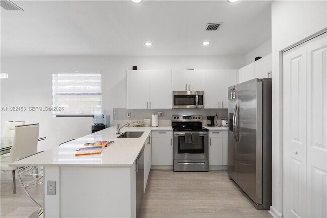 Building Photo - 28500 SW 133rd Path