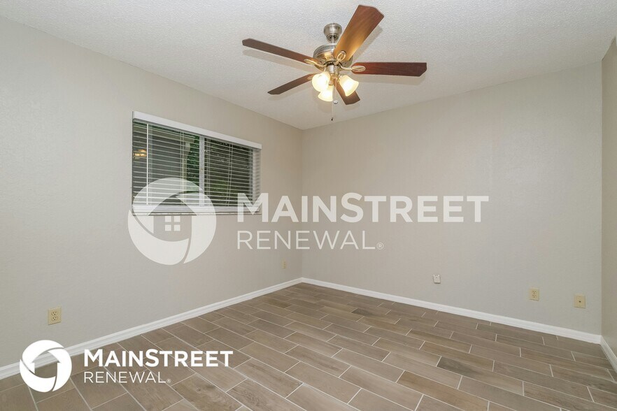 Building Photo - 6084 Freeport Dr