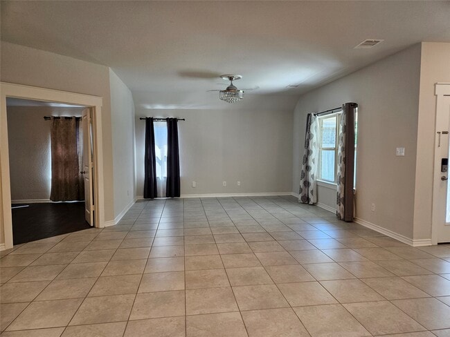 Building Photo - 2833 Bretton Woods Dr