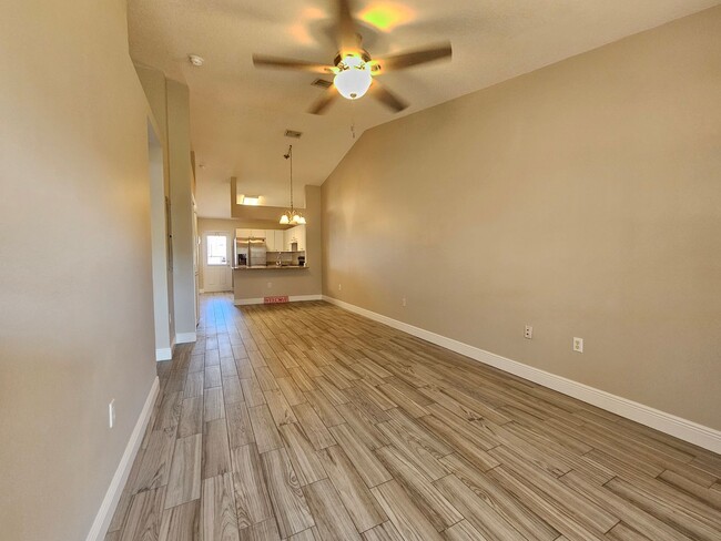 Building Photo - Charming 2-Bedroom, 2-Bath Condo with Priv...