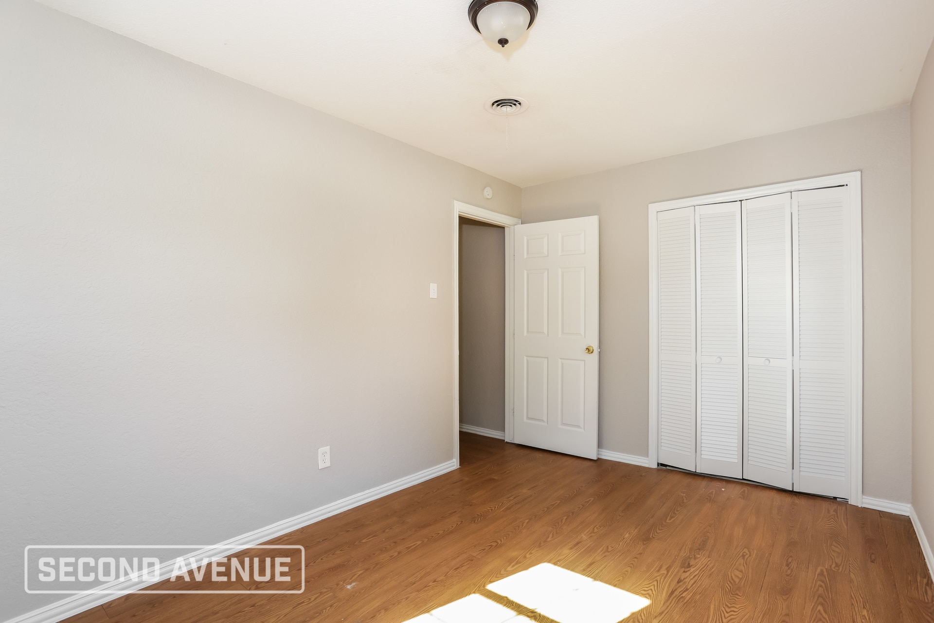 Building Photo - 2005 Mt Pleasant Dr