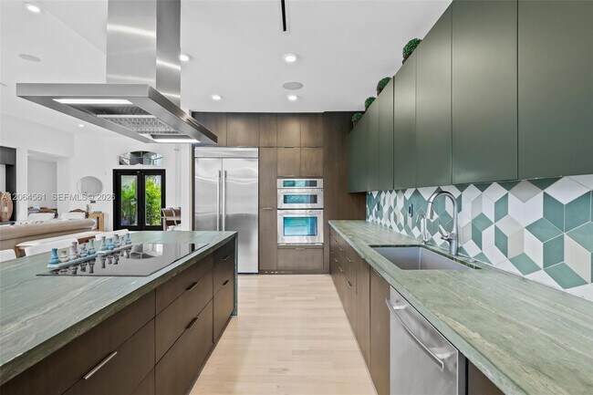 Building Photo - 2498 Eagle Run Dr