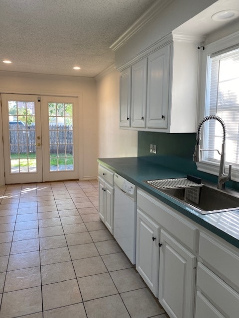 New stainless steel sink and stove - 2423 26th St