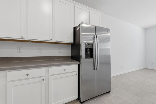 Building Photo - Brand New 3 Bedroom Stylish Henderson Townhome in Black Mountain Ranch